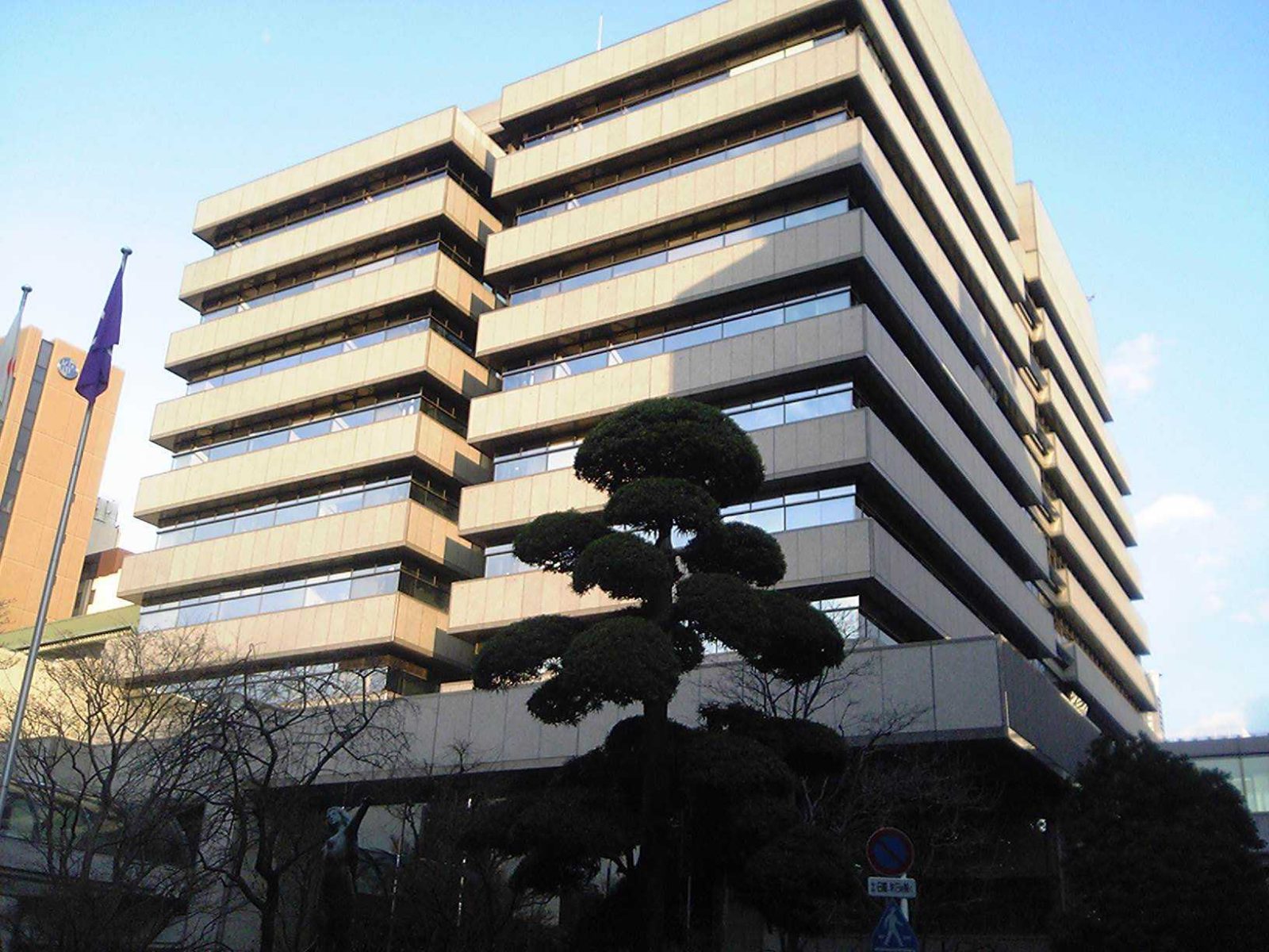 港区 — エリア情報（地価データ）