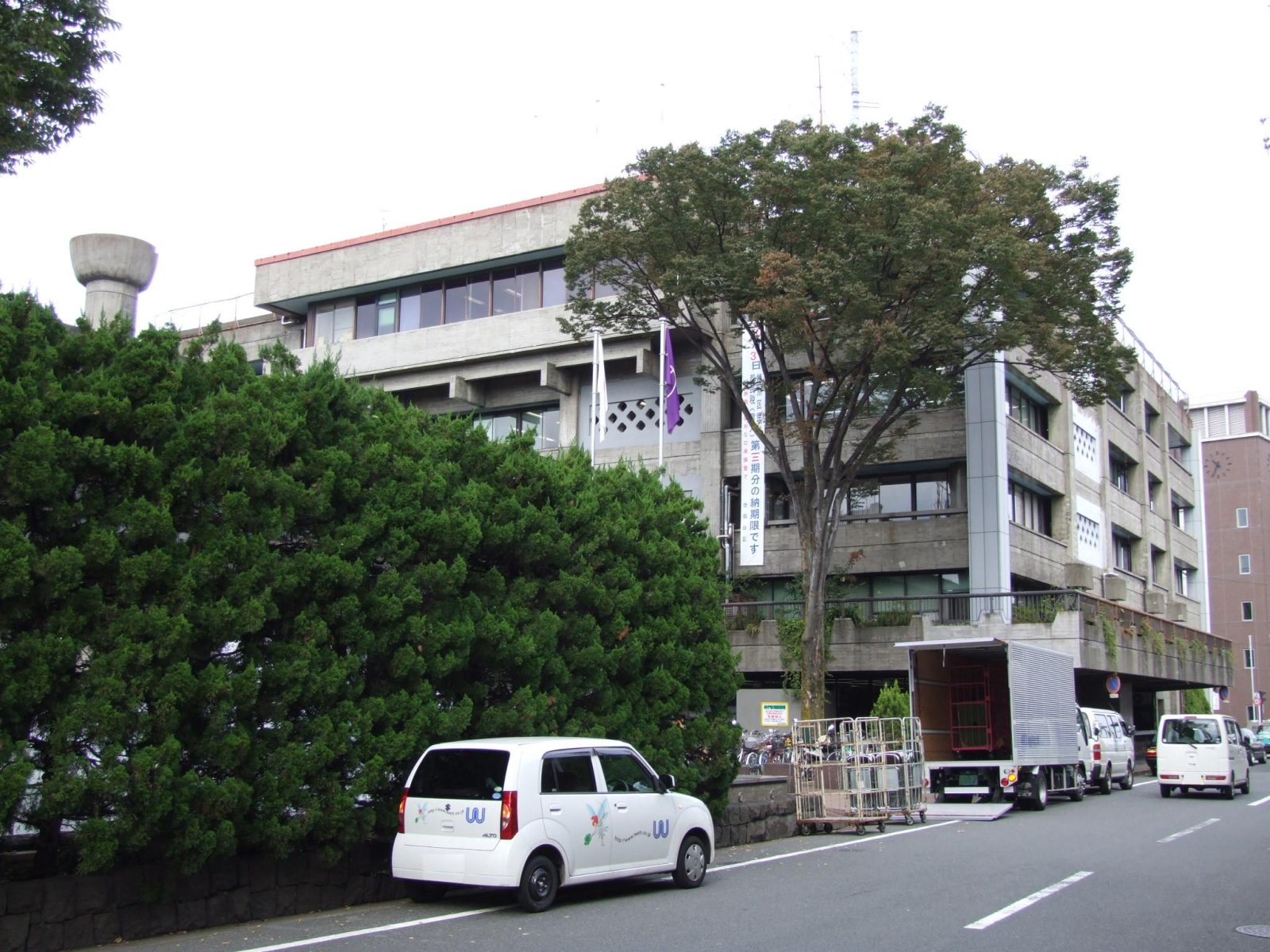 世田谷区 — エリア情報（地価データ）